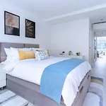 Luxury Floor Sea View Downtown Cap-d'Ail