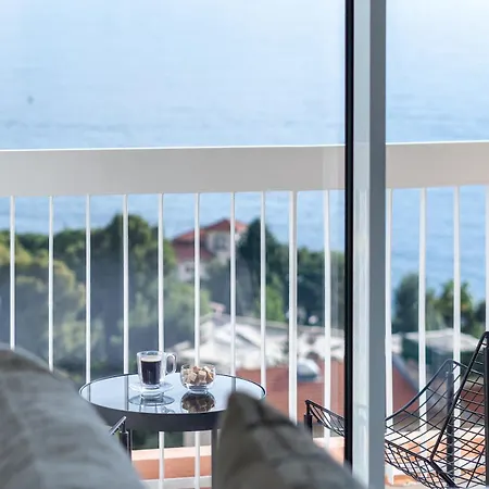 Luxury Floor Sea View Downtown * Cap-d'Ail